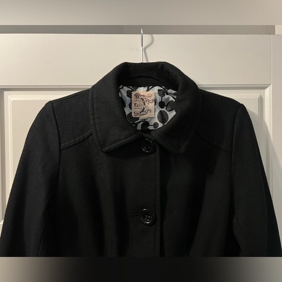 Tulle Women’s Long Wool Peacoat - Picture 2 of 12